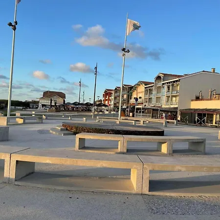 בית נופש Sicard-1 By Interhome *